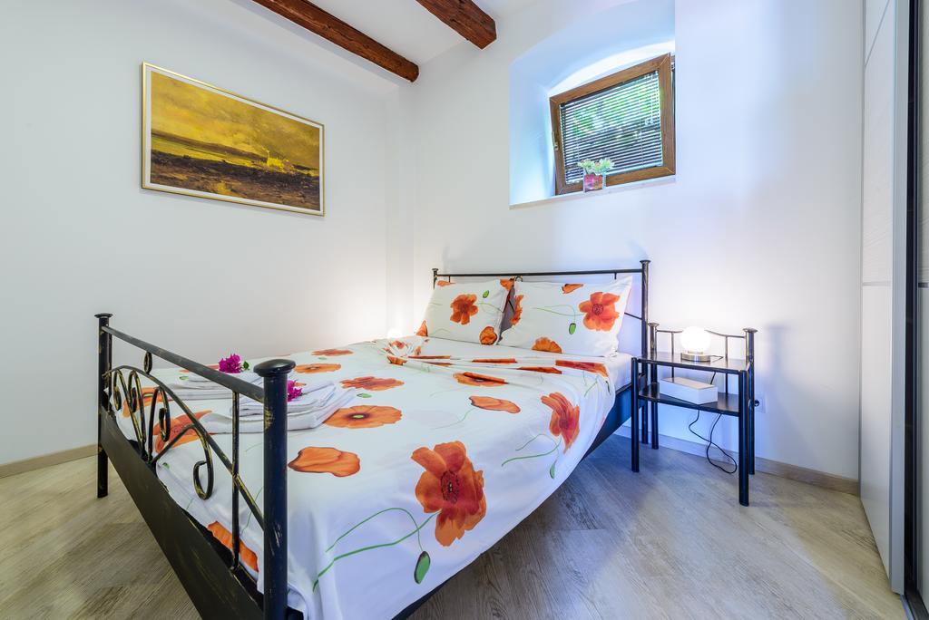 Apartments None And Nono Cavtat Exterior foto